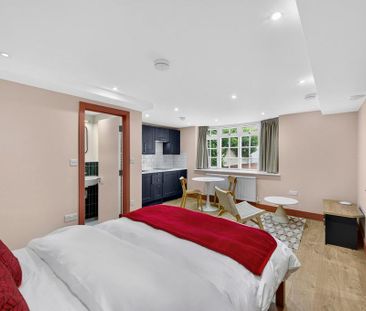 Studio to rent - Photo 1