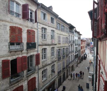 Petit Bayonne - joli T2 meublé - Photo 4