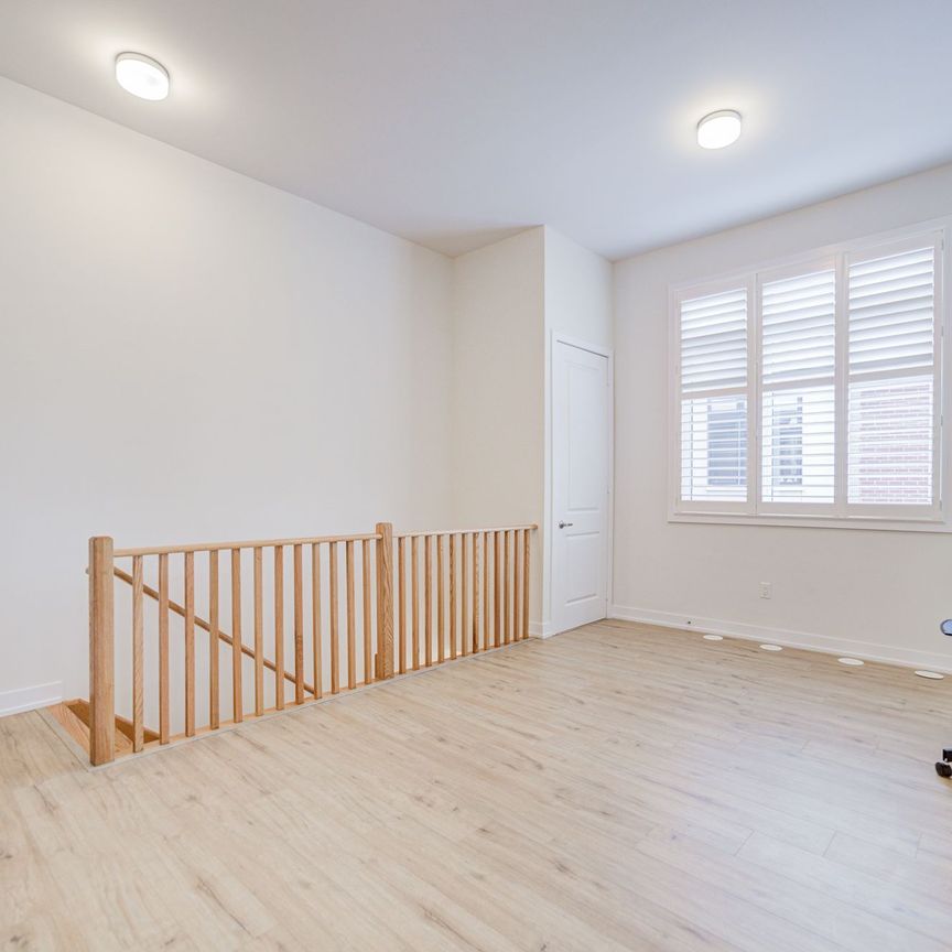 For Lease - 33 Golden Fern Street Unit# Coach House, Markham, Ontario - Photo 1