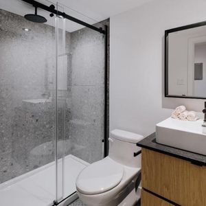 Loft entièrement meublé à louer Saint-Jean-Baptiste août 2026 - Photo 2