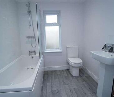 Fourlands Road, Idle, Bradford, BD10 - Photo 6