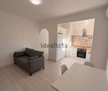 Alquiler de piso en Calle Mar Báltico - Photo 2