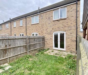 2 bedroom end of terrace house to rent - Photo 6