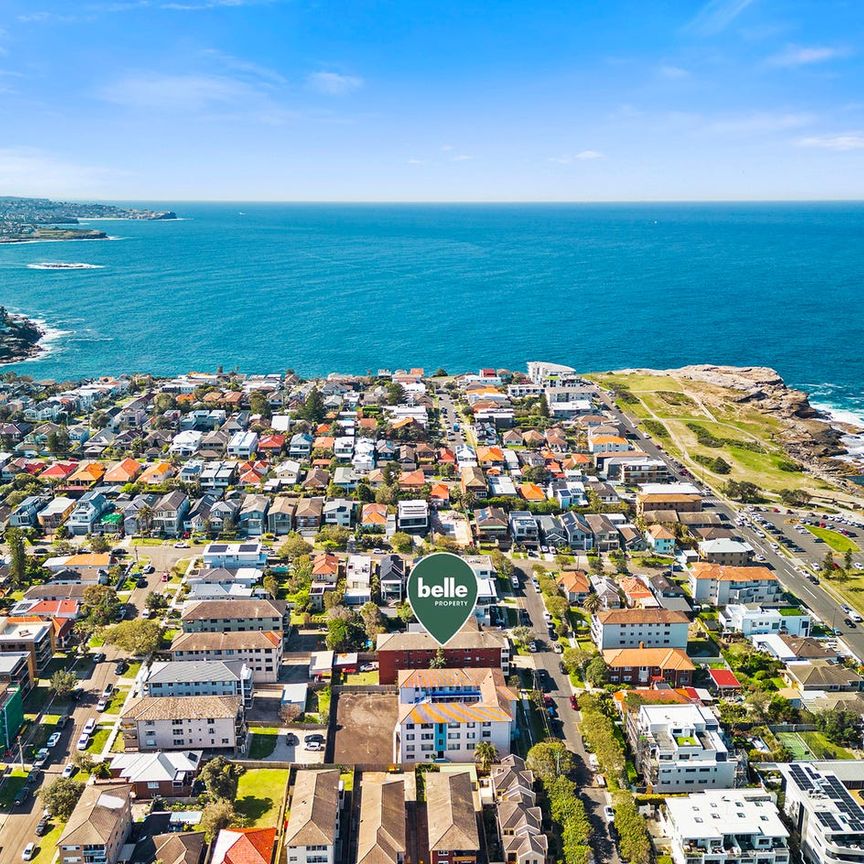 Top Floor Apartment With Sea Views And A Homely Feel - Photo 1