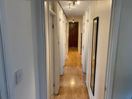 Room in a Shared Flat, Wayford Street, SW11 - Photo 4
