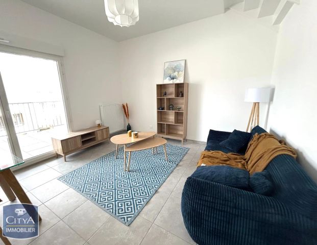 Appartement à louer 4 pièces 91.55m² - Photo 1