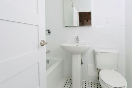 For Lease - 1291 Bayview Avenue Unit# 301, Toronto, Ontario - Photo 5