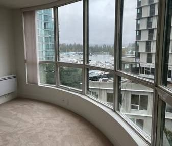 NEW PAINT & NEW CARPET 2 Bd + den at Harbourside Park - Photo 1