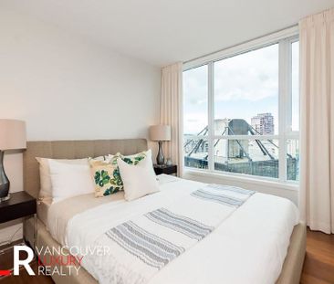 Condo in Downtown Vancouver, BC - Photo 6