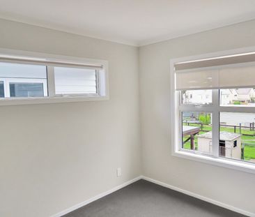 Stokes Valley - Photo 5