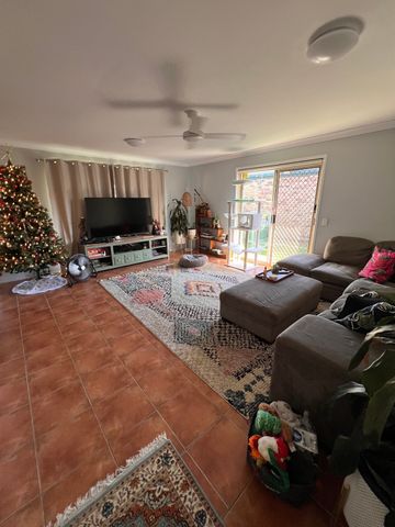 Burleigh Waters - Photo 3