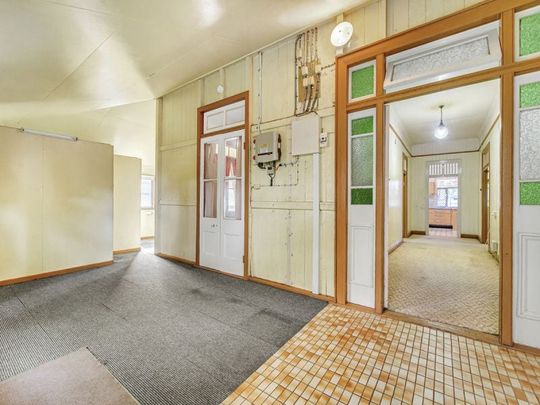 Prime Location with Major Motorway Access & Camira State School Catchment! - Photo 1