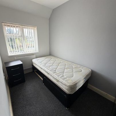 5 bedroom house share to rent - Photo 1