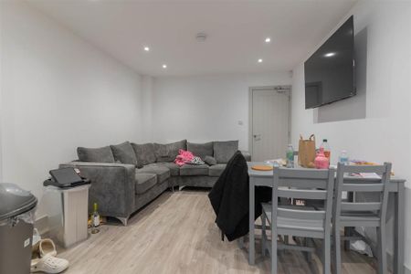 5 bedroom house to rent - Photo 4