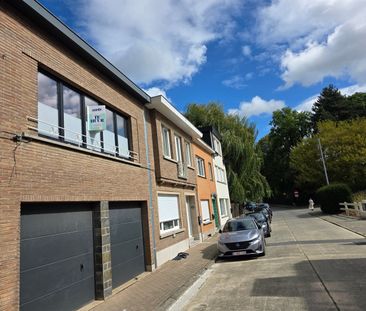 Gerenoveerde woning met drie slaapkamers en garage - Photo 6