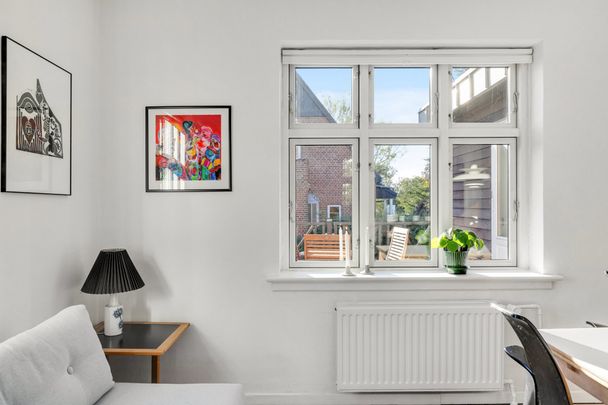 Klassisk og renoveret murmestervilla i Åbyhøj - Photo 1