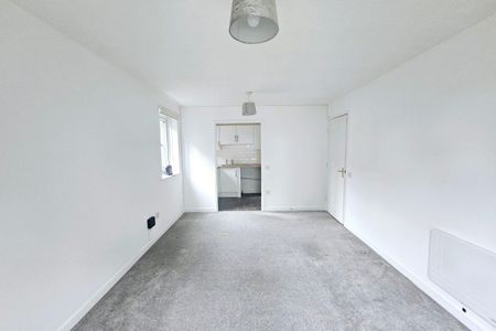 Shirley Road - Photo 3