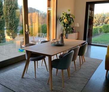 Location Maison 6 pièces 179m² FRANCHEVILLE 69340 - Photo 2