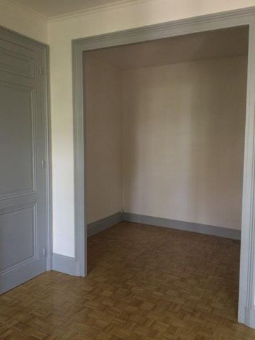 APPARTEMENT T3 A LOUER - Photo 2