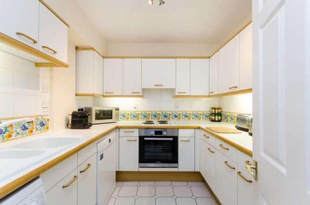 Grosvenor Hill, Wimbledon Village, SW19 - Photo 5