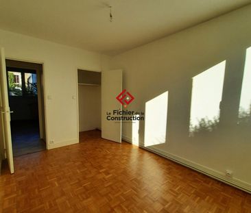 Location Appartement 3 pièces 57m² GRENOBLE 38000 - Photo 3