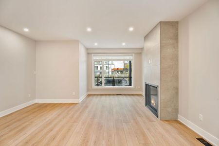 For Lease - 72 Armstrong Street Unit# B, West Centre Town, Ontario - Photo 4