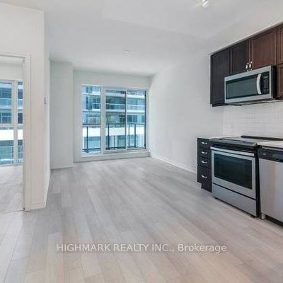 Lake Shore Blvd. W/Parklawn Beautiful 1Bdrm Open Concept Open Balcony - Photo 1