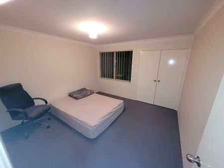 Cloverdale - Photo 3