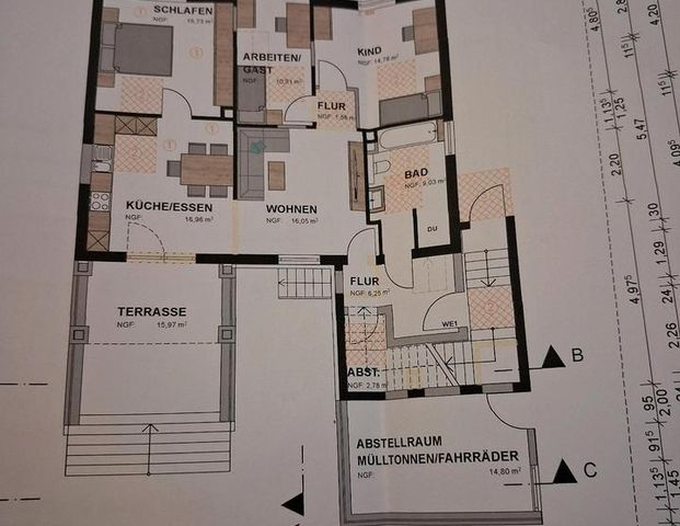 Große Wohnung mit Garten. Erstbezug nach Kernsanierung - Photo 1