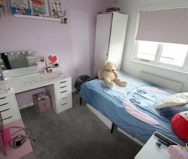 3 bedroom terraced house to rent - Photo 6