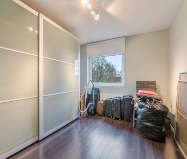 Zeer zonnig en ruim hoekappartement in een rustige wijk - Photo 4