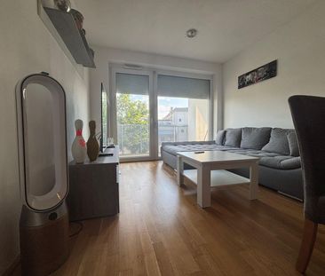 Günstige Neubauwohnung mit großer Süd-Loggia (5,73m²) nahe Akademie... - Foto 1
