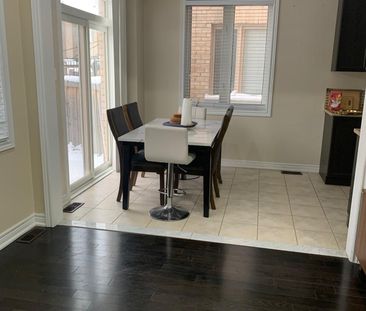 For Lease - 5 Almond Street, Brampton, Ontario - Photo 4