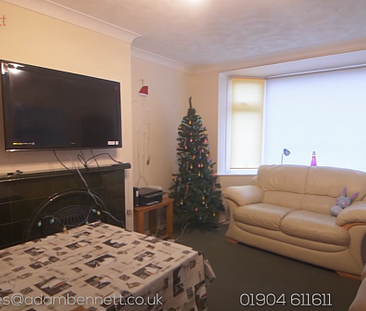 18 Eastfield Cresent - Photo 5