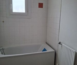 Location Studio à FONTAINE - Photo 3