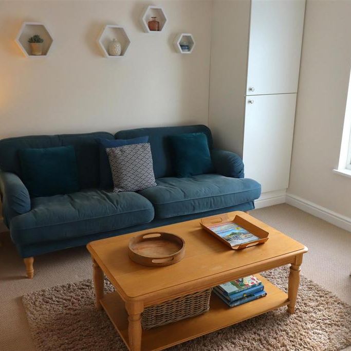 2 bedroom apartment to rent - Photo 1