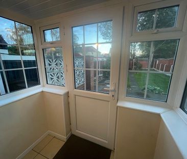 3 bedroom semi-detached house to rent - Photo 1