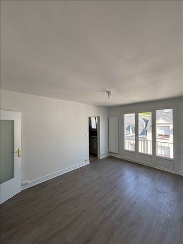 2 pièces - 46,26 m² - 3ème étage - Colocation non autorisée - Photo 2