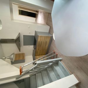 Location Appartement/maison T3 - NOTRE DAME - Photo 2