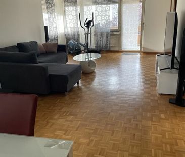 grosszügige 5.5 Zimmer-Altbauwohnung an ruhiger Lage - Photo 3