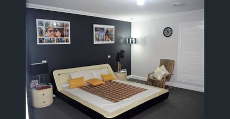 Grand Home In Marsden - Photo 5