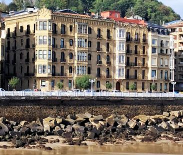 Alquiler de piso en Parte Vieja - Photo 6