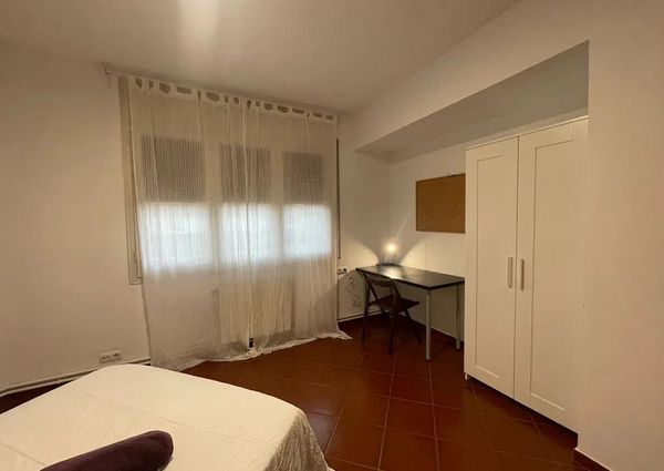 Carrer de Luis Antúnez, Barcelona, Catalonia 08006