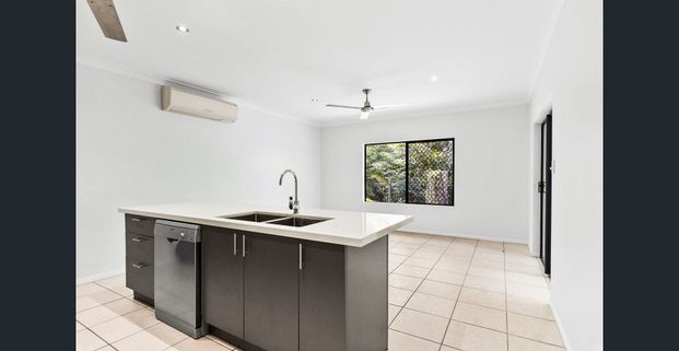 The Ultimate in Location and Privacy - Photo 1