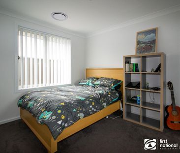 Modern Family Living - Photo 6