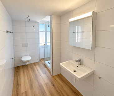 Helle, modern 3,5-Zimmer-Wohnung mit viel Wohnkomfort - Photo 3