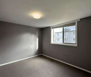 4/10 Stornaway Road, Queanbeyan - Photo 3