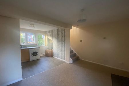 1 bedroom terraced house to rent - Photo 2