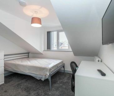 7 bedroom semi-detached house to rent - Photo 5