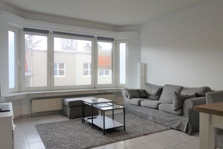 Hedendaags appartement met een garage - Photo 3